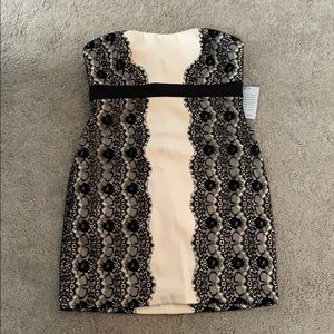 Lace detail cocktail dress